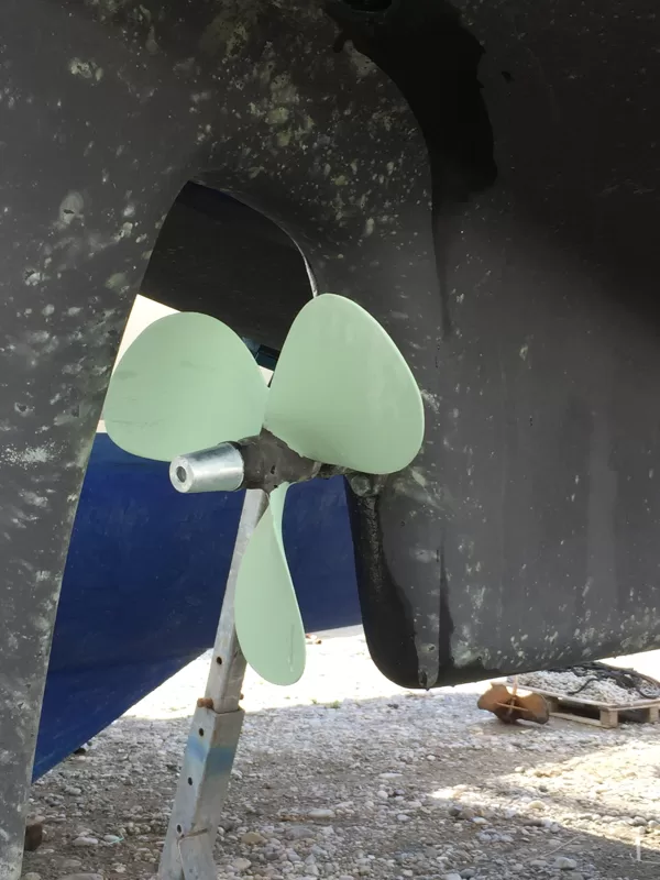 Probeller Primer und Antifouling 