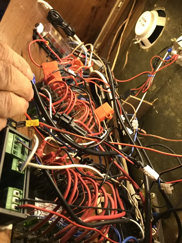 Neues Kabel einziehen